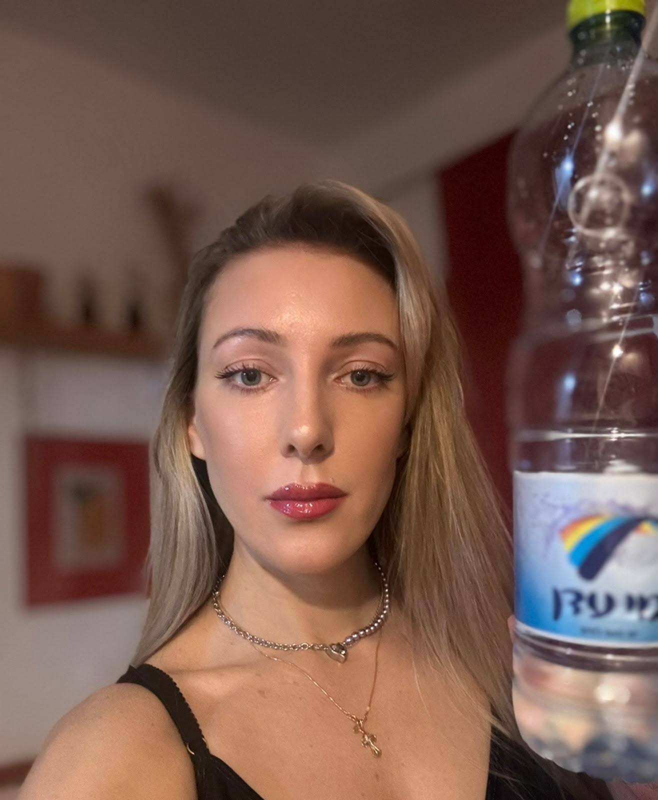 אישה פצצה אמיתית תל אביב