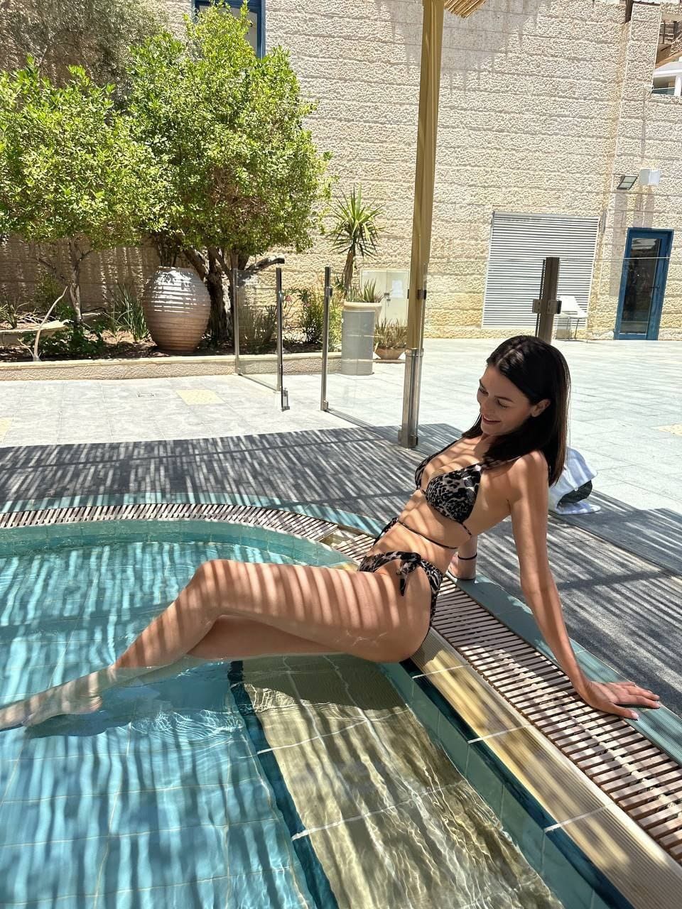 בלה חדשה – בחורה מגרה בת 28 ברונטית בתל אביב